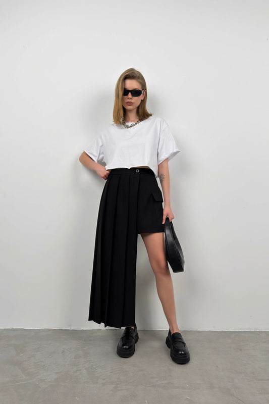 Asymmetric Cut Pleated Black Skirt