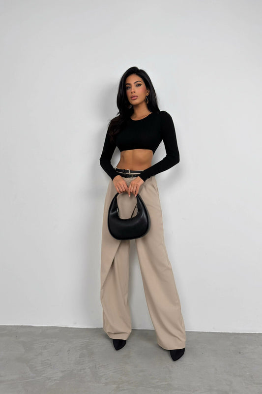 Basic Black Crop Knitwear Blouse