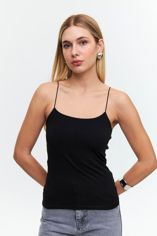 Basic Rope Strap Black Long Crop