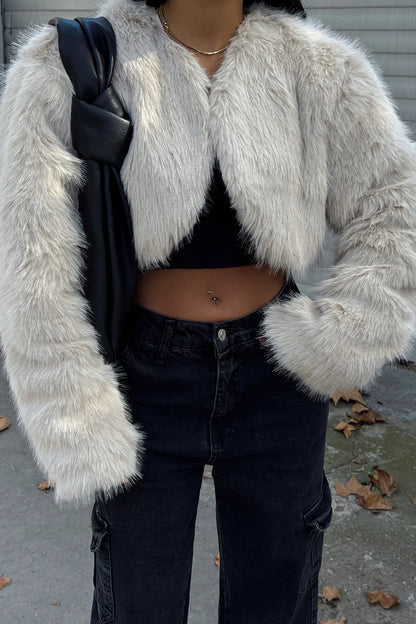 Cream Short Fur
