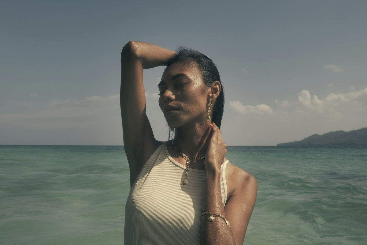 Mujer en el mar