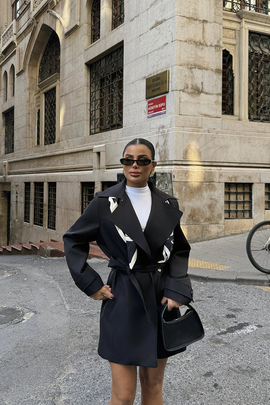 Black Double Breasted Collar Jacket
